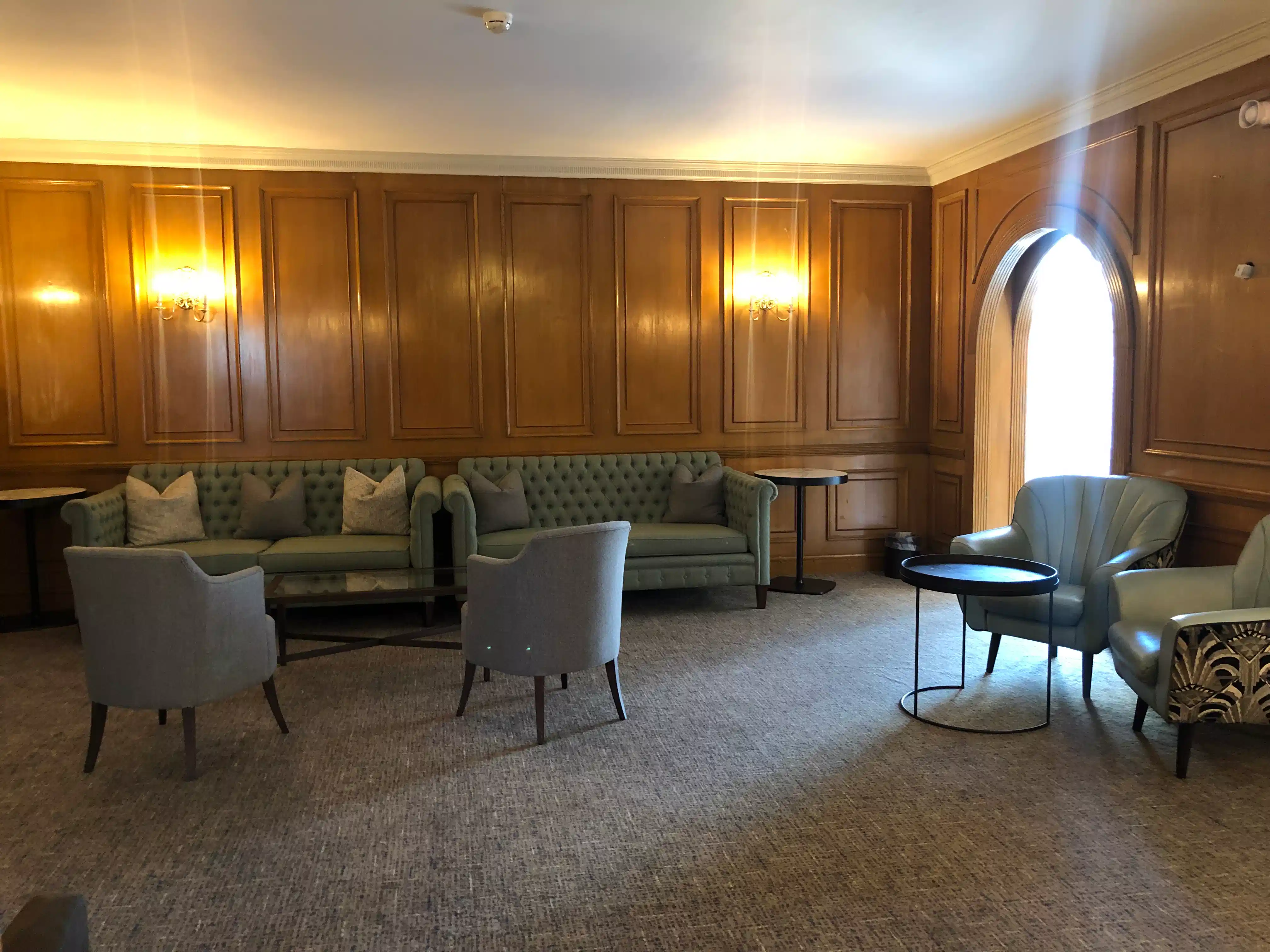 De Vere Grand Connaught Rooms 